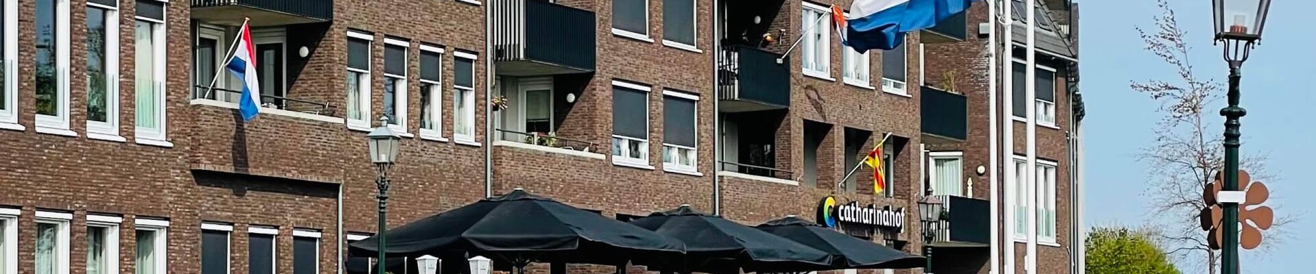 Wie zijn wij?